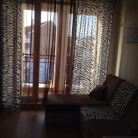 Mellia Apartament *